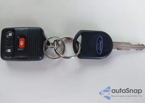 2003 Ford Windstar Se z USA, uszkodzony, nr VIN 2FMZA52413BB14542